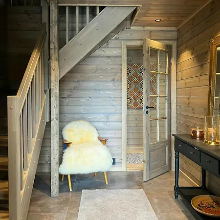 Architect-designed In בית נופש *