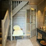 Architect-designed In בית נופש *